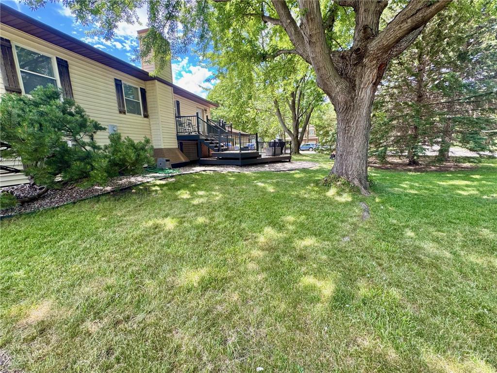 501 Hawthorne Drive Marshall MN 56258 7050110 image23