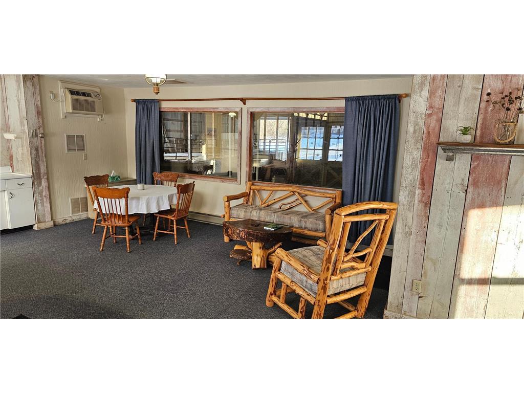 501 Jefferson S Houston MN 55943 7005510 image6