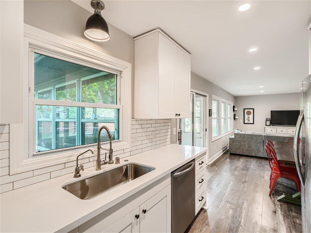 501 Laredo Lane Chanhassen MN 55317 6387290 image1
