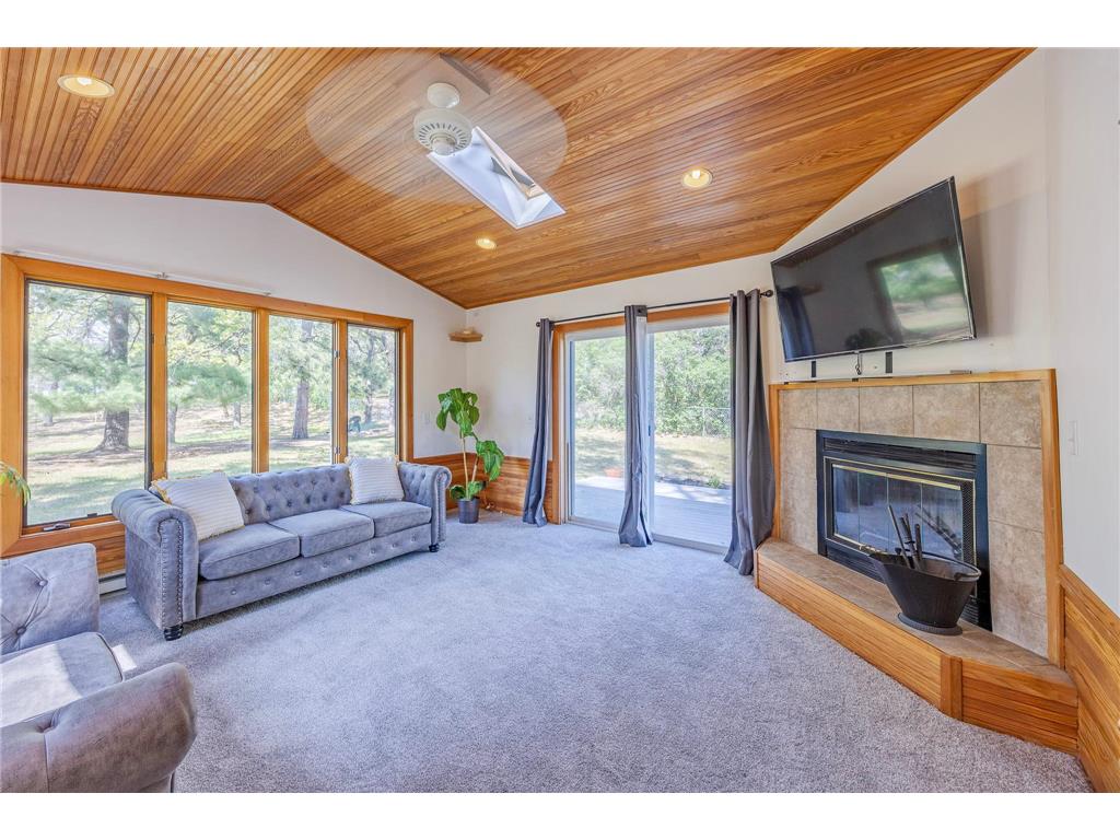 501 Main Street NW Coon Rapids MN 55448 7077449 image12