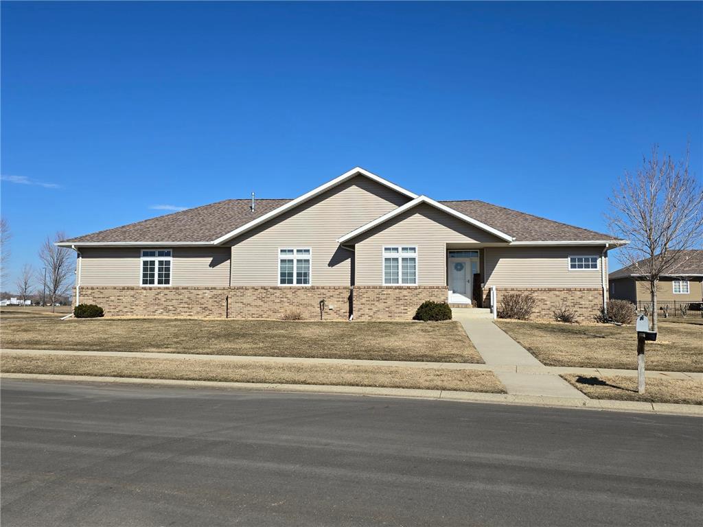 501 Mercedes Drive Marshall MN 56258 6495282 image1