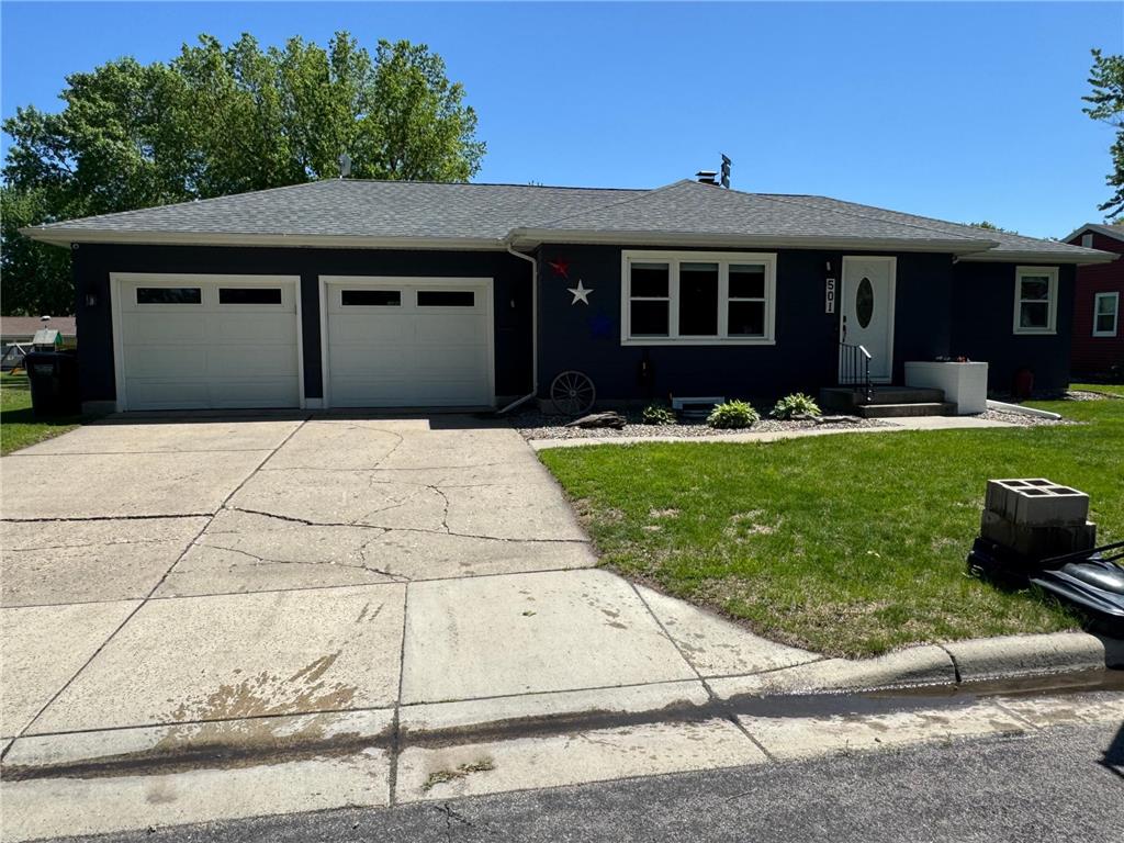 501 S 3rd Street Olivia MN 56277 6727125 image1