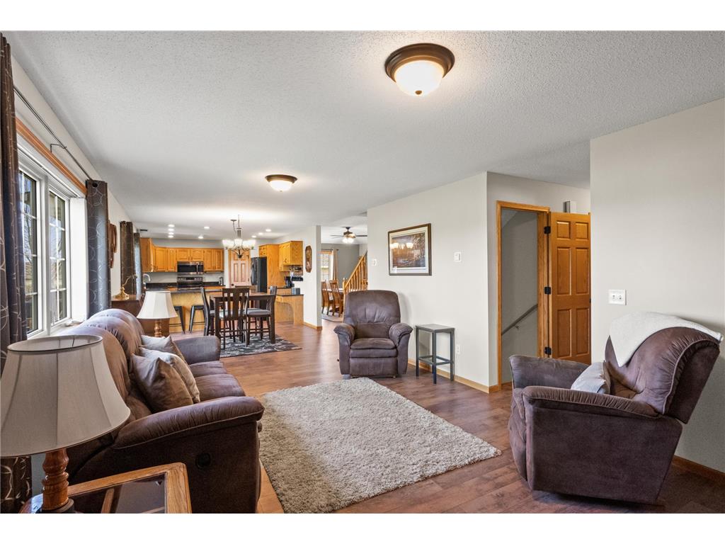 501 W 7th Avenue Osakis MN 56360 7061231 image33