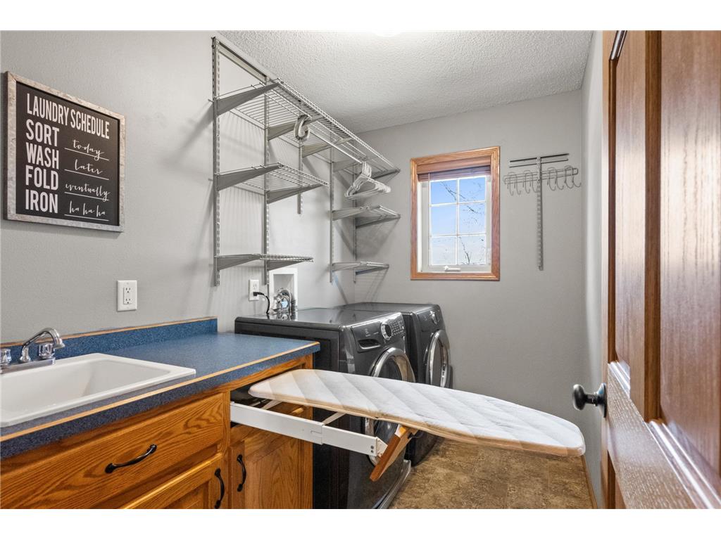 501 W 7th Avenue Osakis MN 56360 7061231 image40
