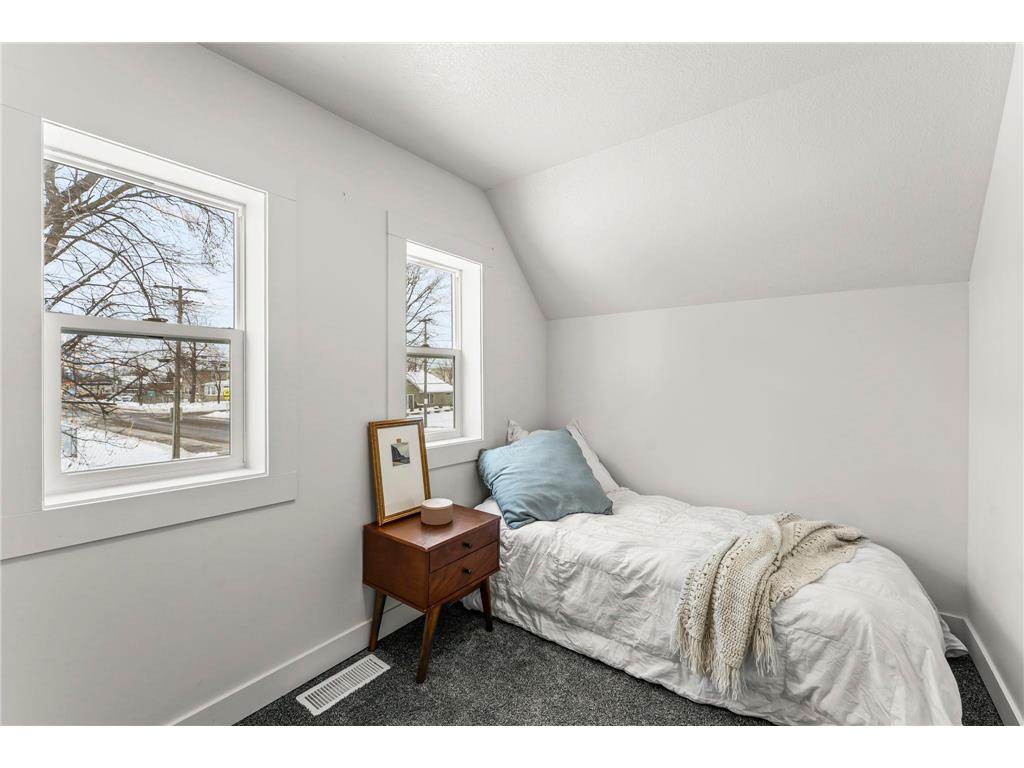 501 W Baker Street Arlington MN 55307 7061655 image11