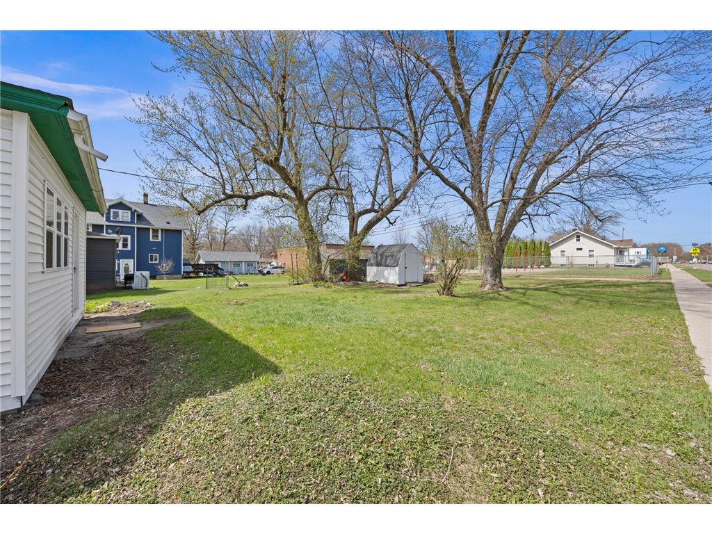 501 W Baker Street Arlington MN 55307 7061655 image13