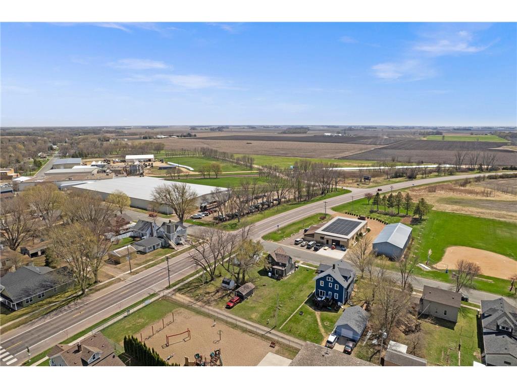 501 W Baker Street Arlington MN 55307 7061655 image15
