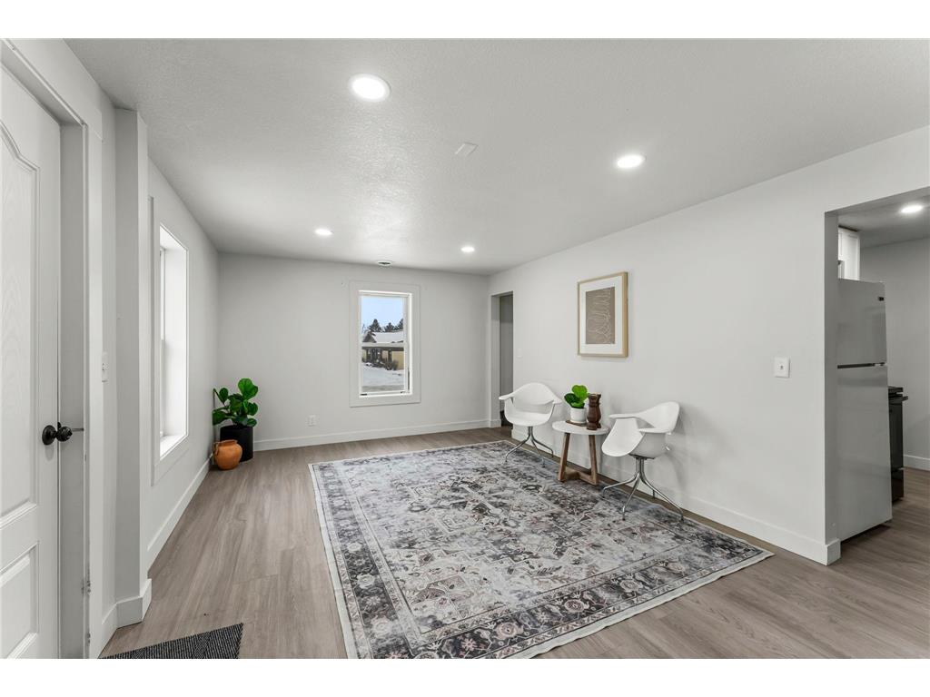 501 W Baker Street Arlington MN 55307 7061655 image2