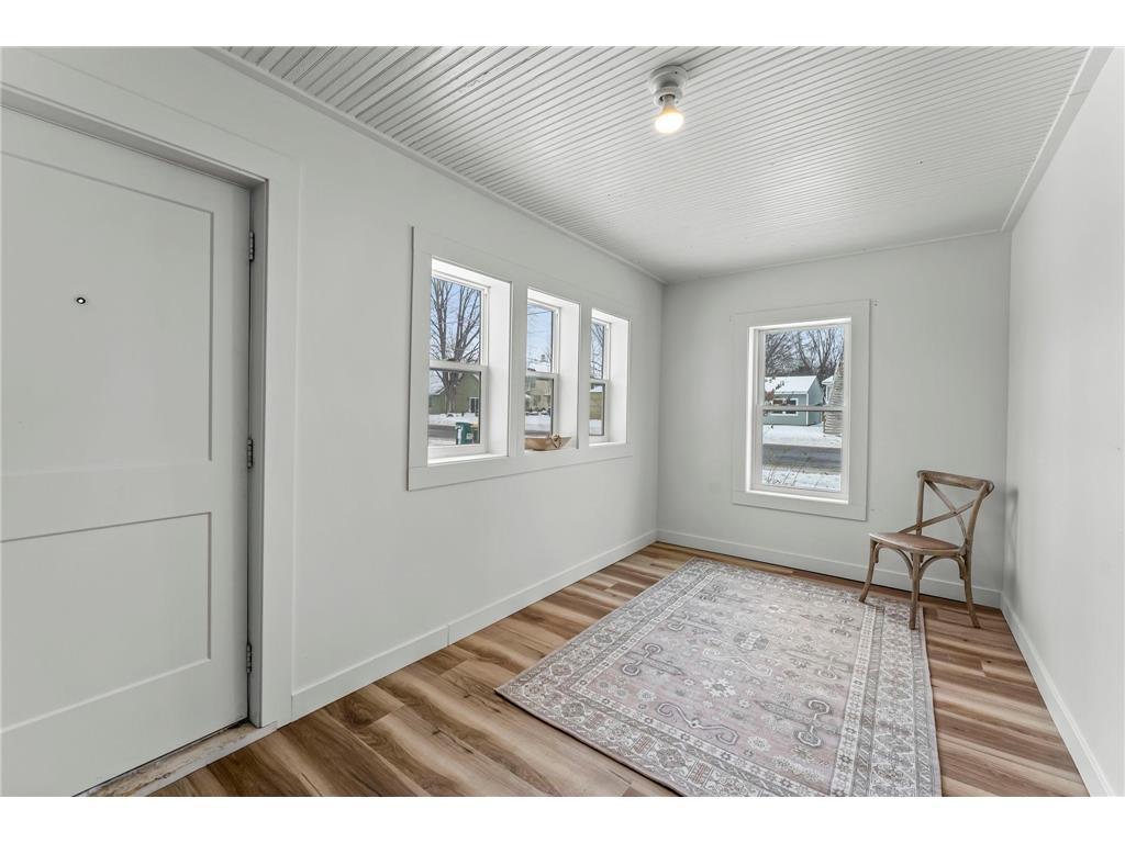 501 W Baker Street Arlington MN 55307 7061655 image5