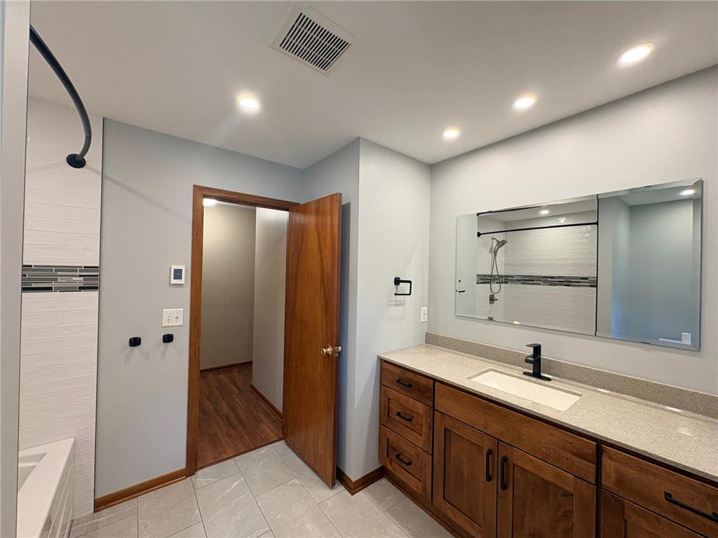 501 W College Drive Marshall MN 56258 7102463 image12