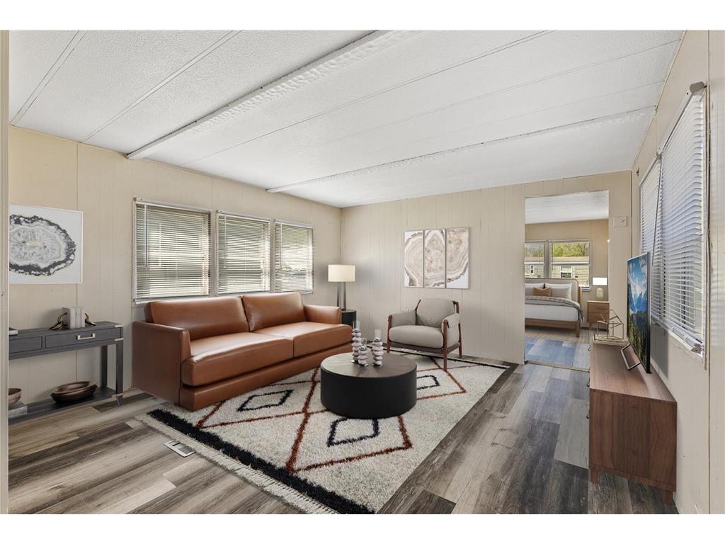 501 W Forest Street #18 Belle Plaine MN 56011 6719395 image1