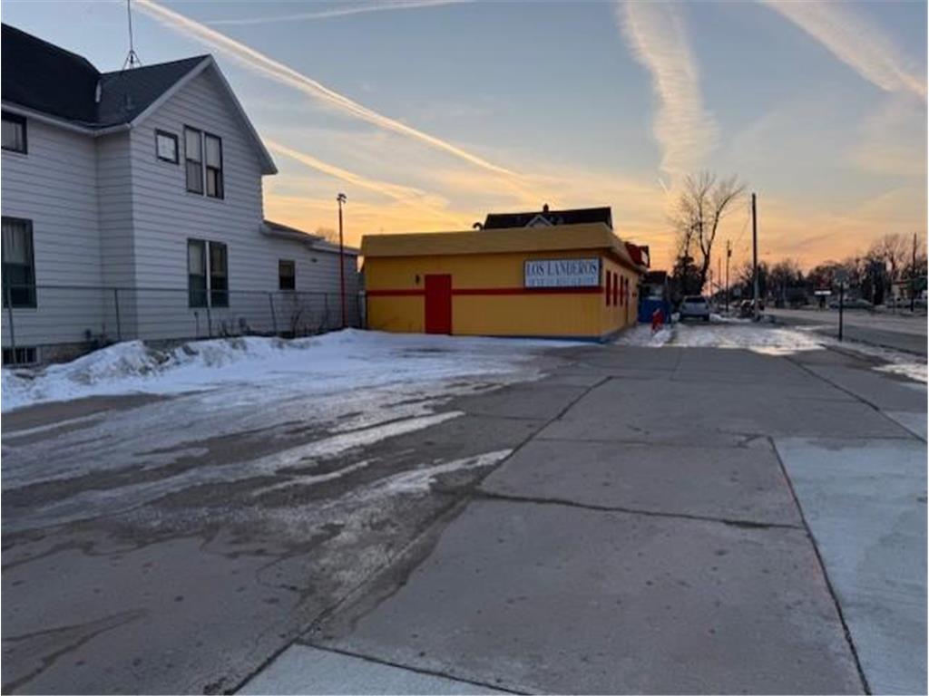 501 W Oakland Avenue Austin MN 55912 7018398 image3