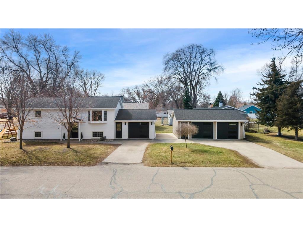 501 W Saint Paul Street Litchfield MN 55355 7046623 image1