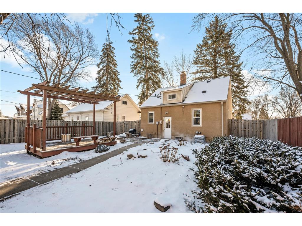 5010 42nd Avenue N Robbinsdale MN 55422 6649275 image1
