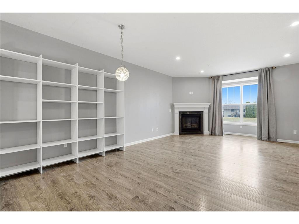 5010 93rd Avenue N Brooklyn Park MN 55443 7035348 image3