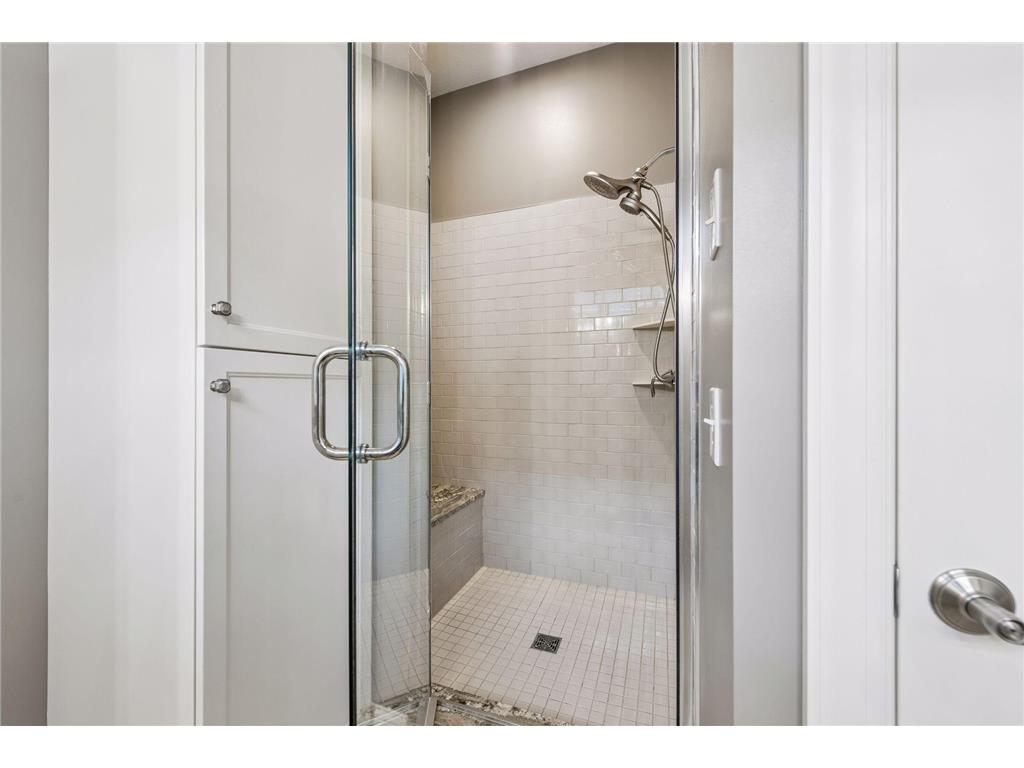 5010 Dale Ridge Road Woodbury MN 55129 7104745 image19