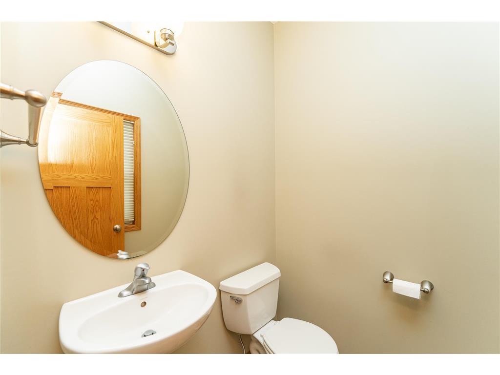 5010 Harvest Lake Drive NW Rochester MN 55901 7030825 image10