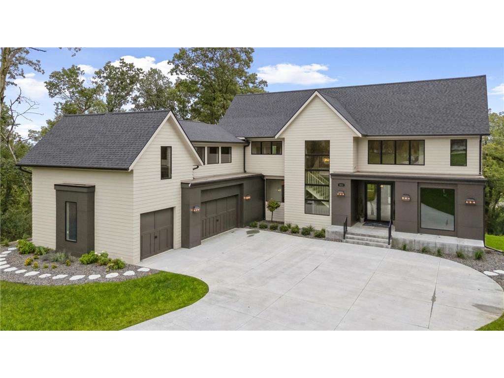 5010 Millie Road SW Rochester Twp MN 55902 7106319 image1