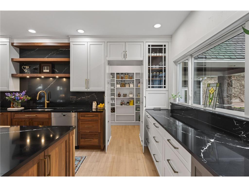 5010 Nob Hill Drive Edina MN 55439 7048308 image30