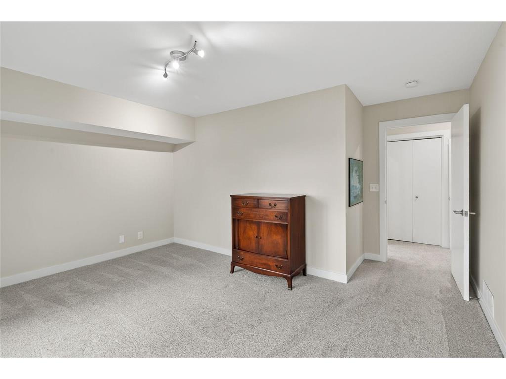 5010 Nob Hill Drive Edina MN 55439 7048308 image78