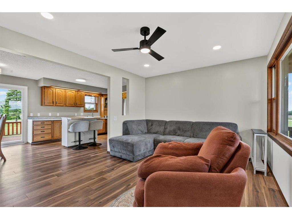 50105 75th Avenue Kenyon MN 55946 7080897 image17