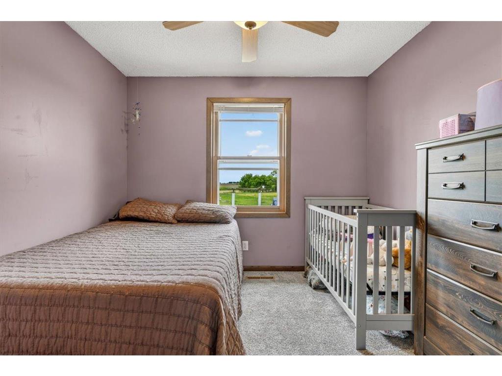 50105 75th Avenue Kenyon MN 55946 7080897 image26