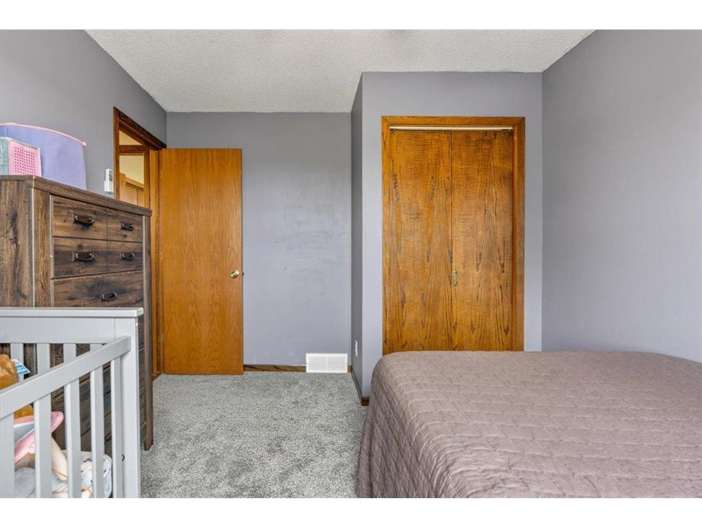 50105 75th Avenue Kenyon MN 55946 7080897 image27