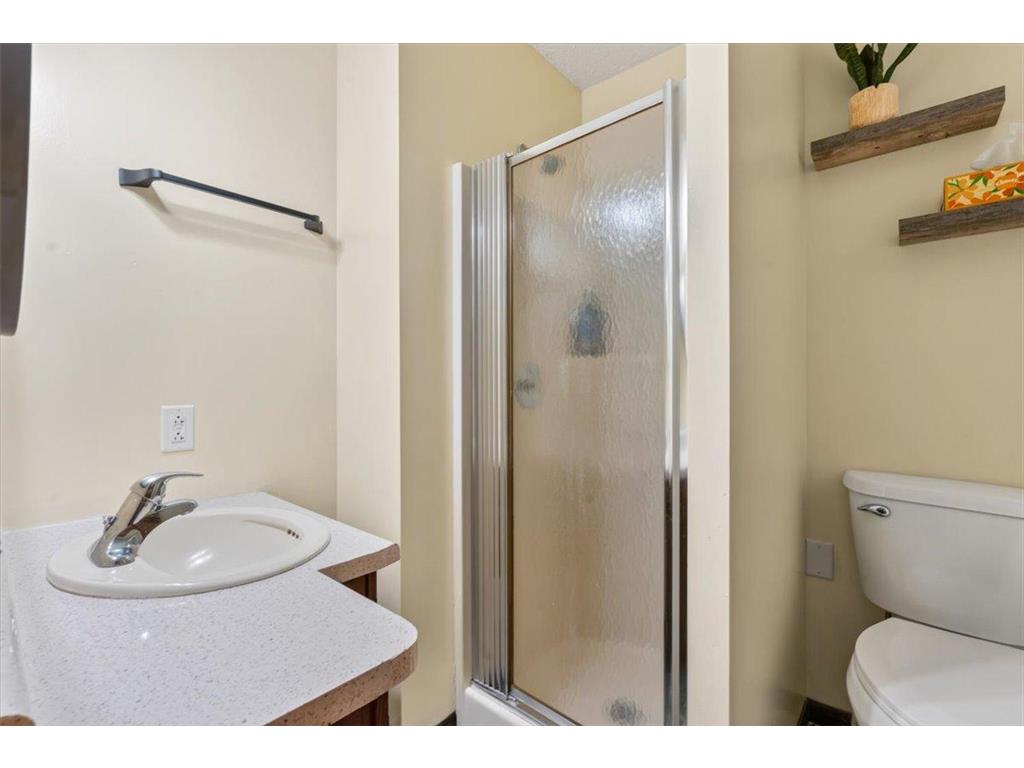 50105 75th Avenue Kenyon MN 55946 7080897 image33