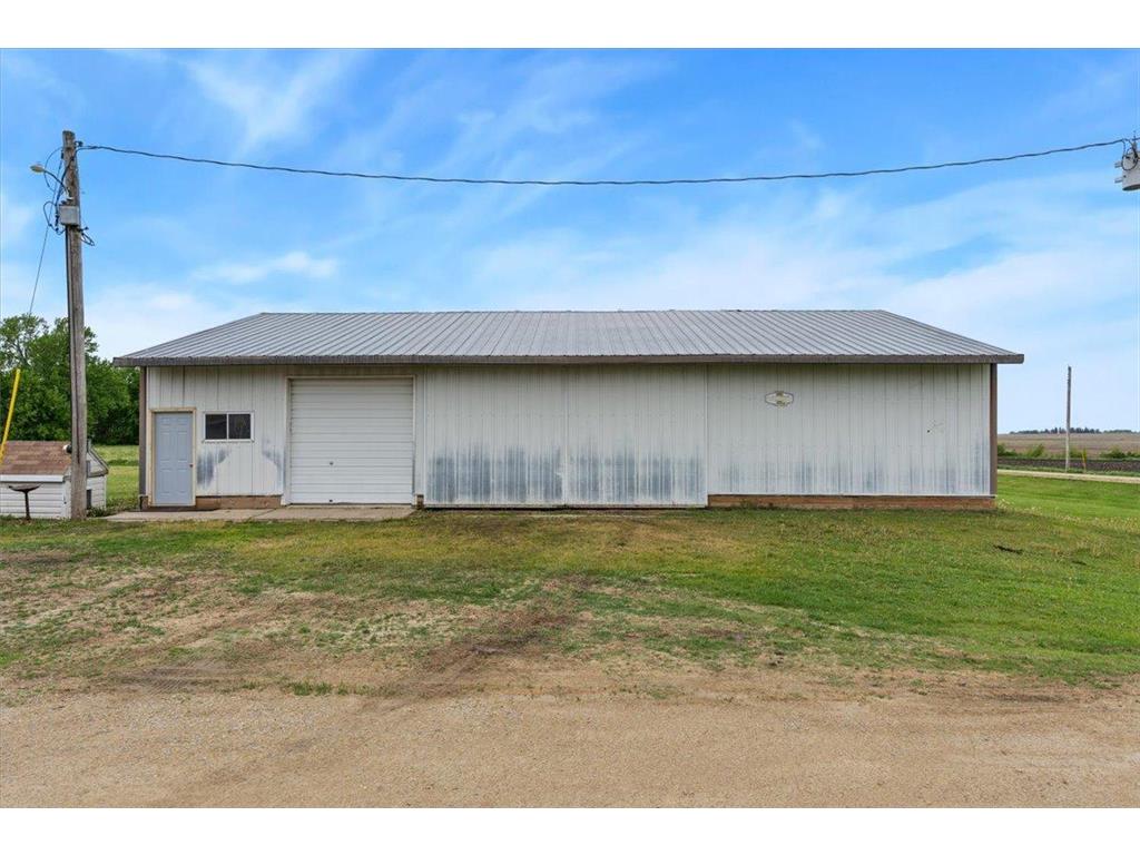 50105 75th Avenue Kenyon MN 55946 7080897 image44