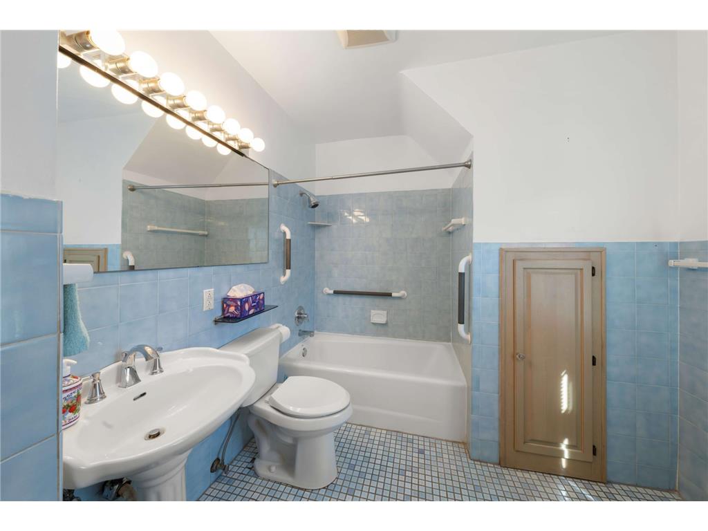 5011 3rd Avenue S Minneapolis MN 55419 7028868 image18