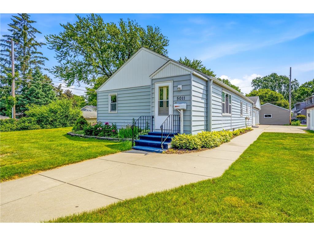 5011 Monroe Street NE Columbia Heights MN 55421 7088677 image1