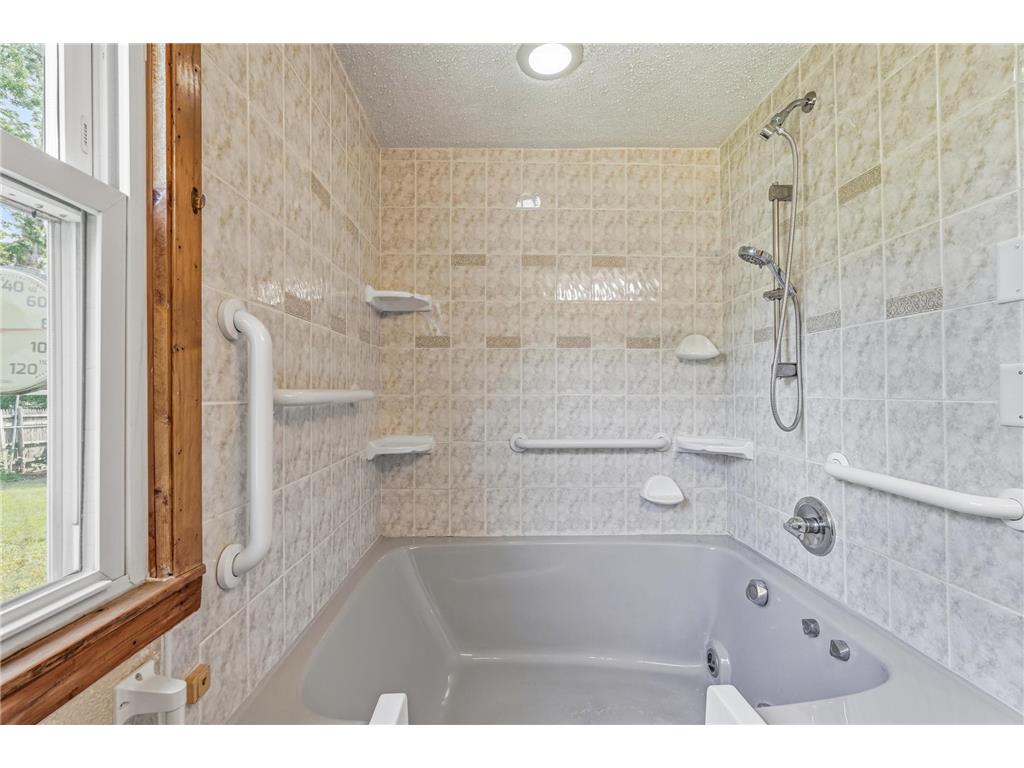 5011 Monroe Street NE Columbia Heights MN 55421 7088677 image16