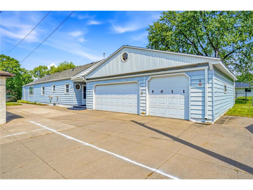 5011 Monroe Street NE Columbia Heights MN 55421 7088677 image2