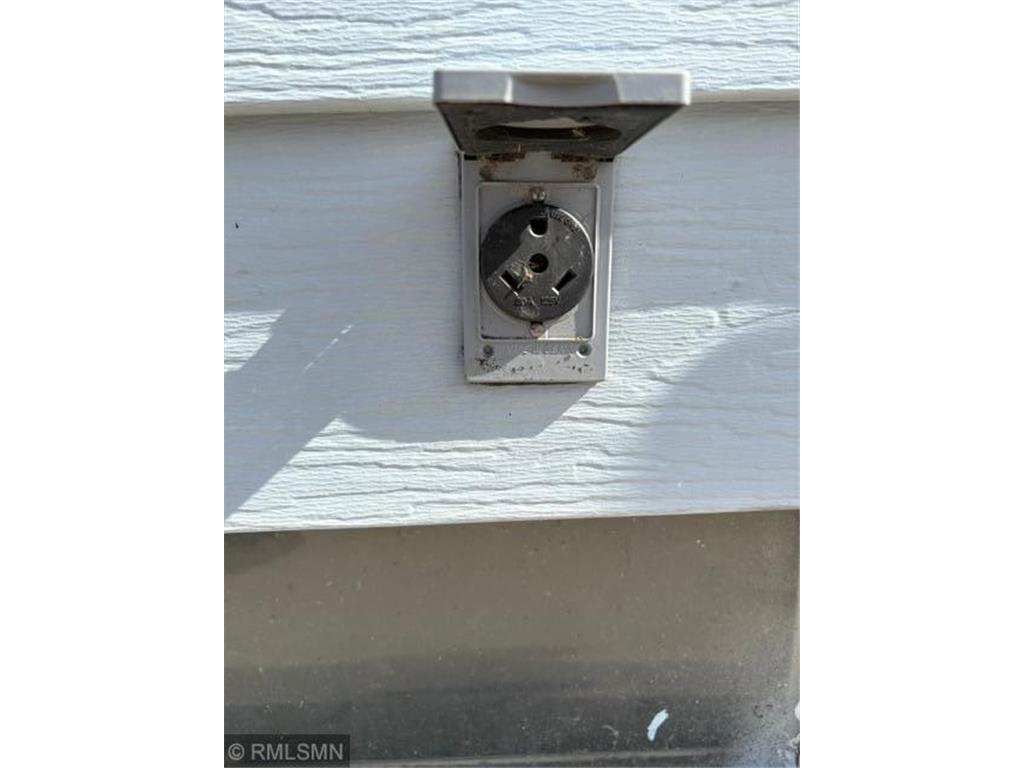 5011 Monroe Street NE Columbia Heights MN 55421 7088677 image30
