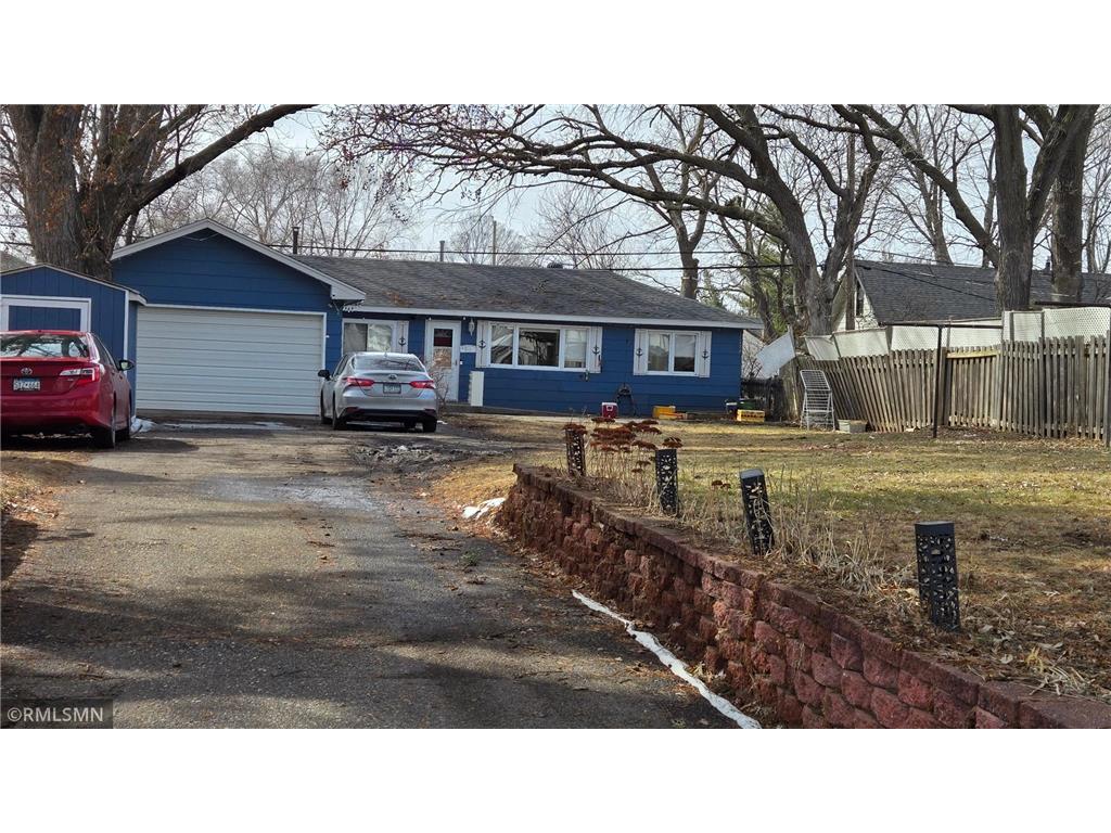5011 Vera Cruz Avenue N Crystal MN 55429 7040460 image2