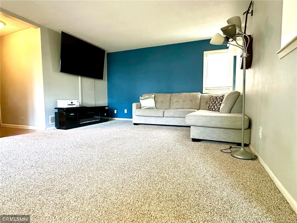 5011 Vera Cruz Avenue N Crystal MN 55429 7111875 image3