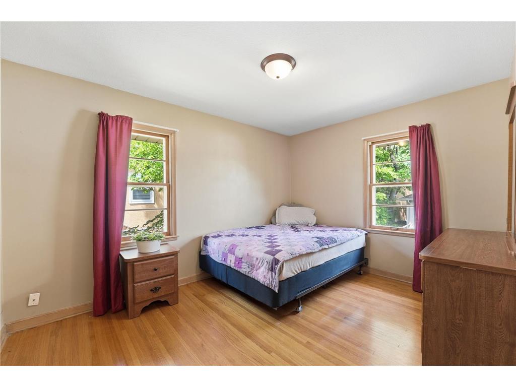 5012 Russell Avenue N Minneapolis MN 55430 7085979 image18