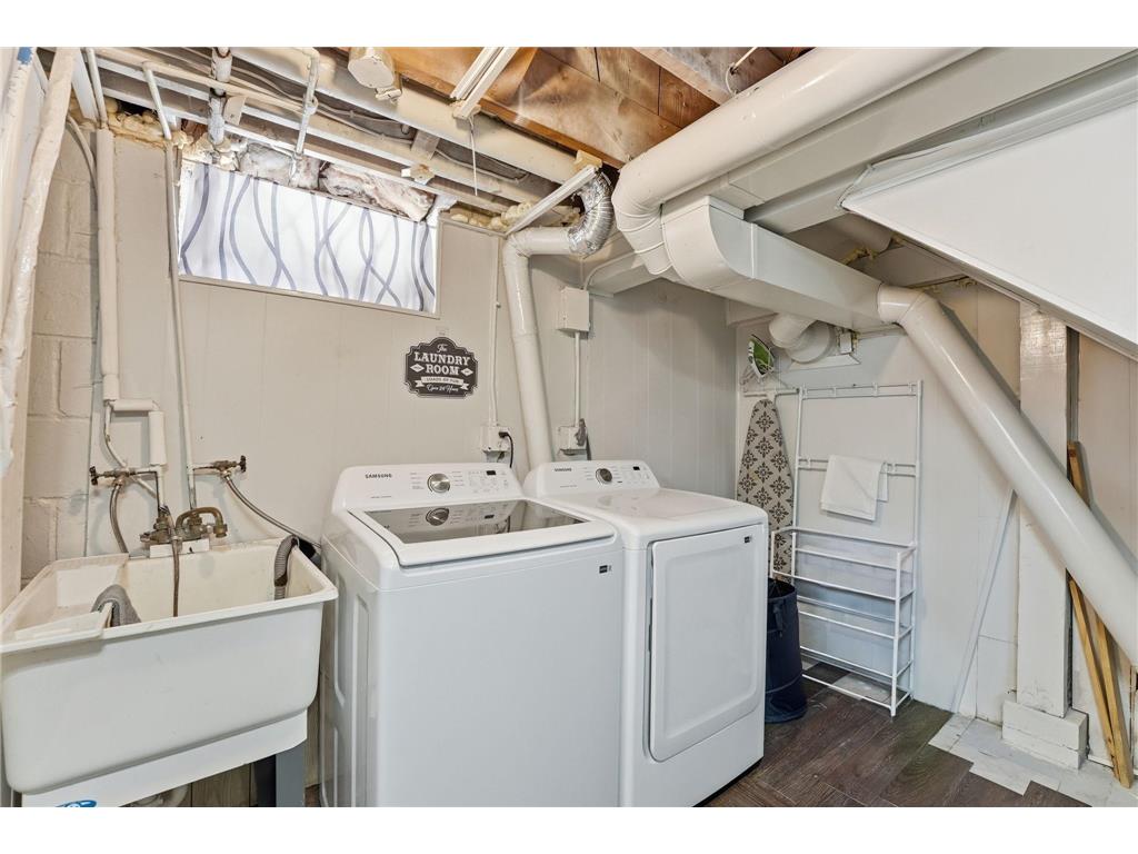 5012 Russell Avenue N Minneapolis MN 55430 7085979 image37