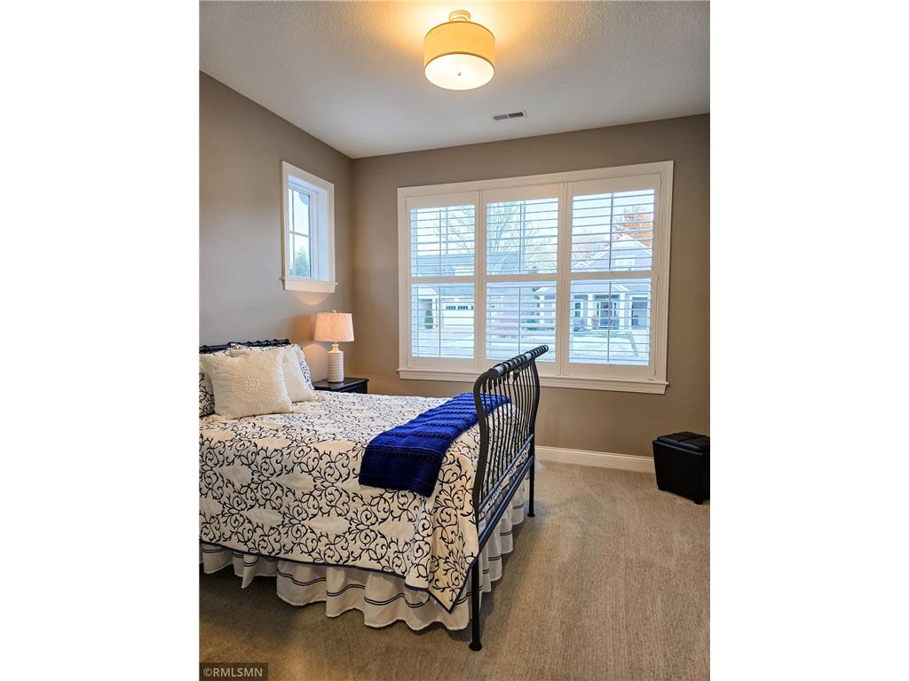 5014 Dale Ridge Road Woodbury MN 55129 6814319 image21