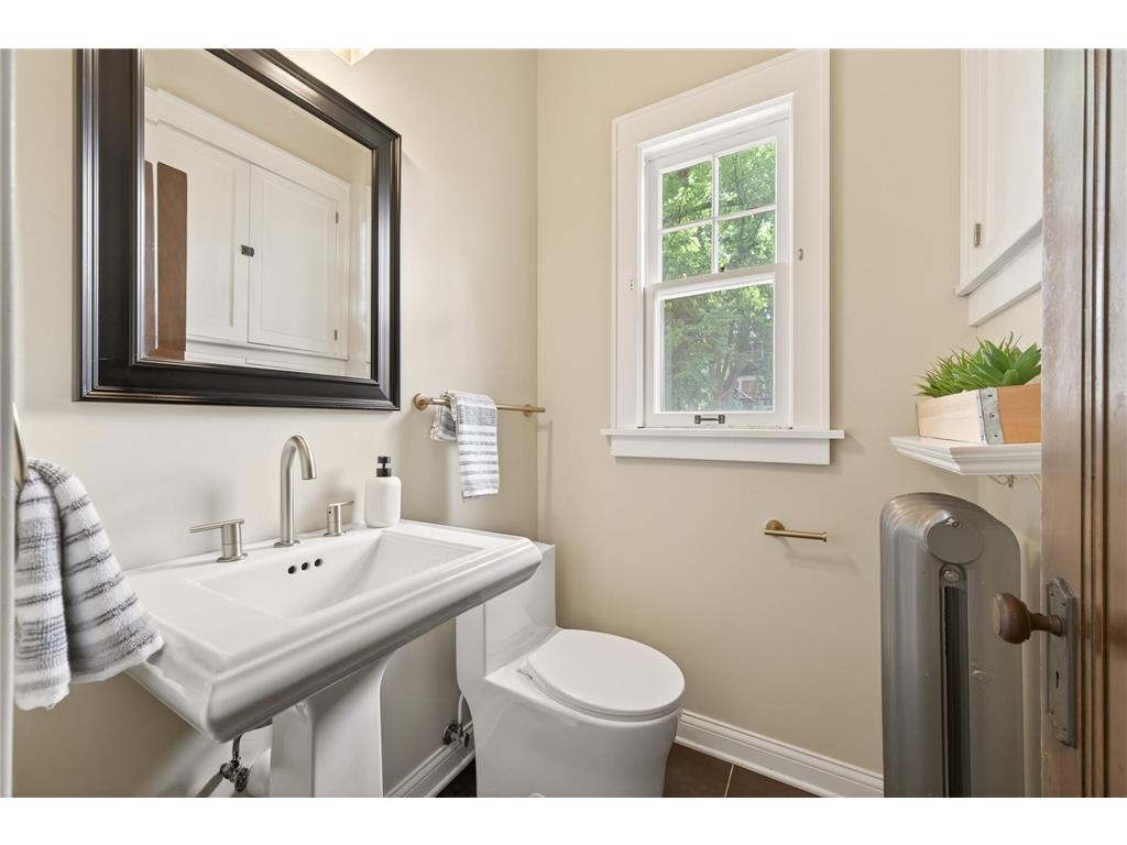 5015 Fremont Avenue S Minneapolis MN 55419 7086719 image16