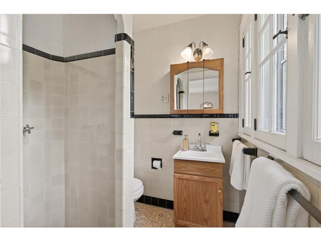 5015 Fremont Avenue S Minneapolis MN 55419 7086719 image21