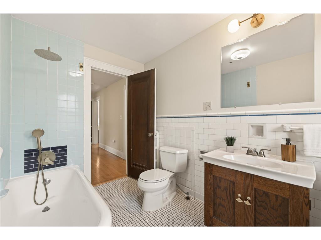 5015 Fremont Avenue S Minneapolis MN 55419 7086719 image26