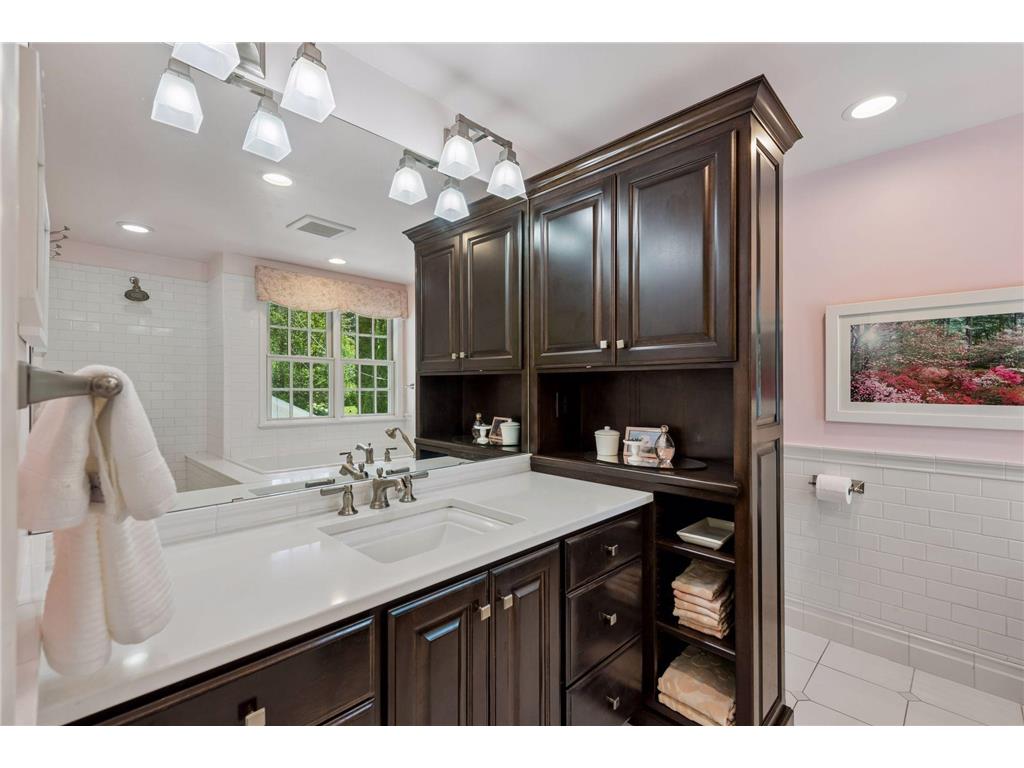 5016 Oxford Avenue Edina MN 55436 7097608 image24