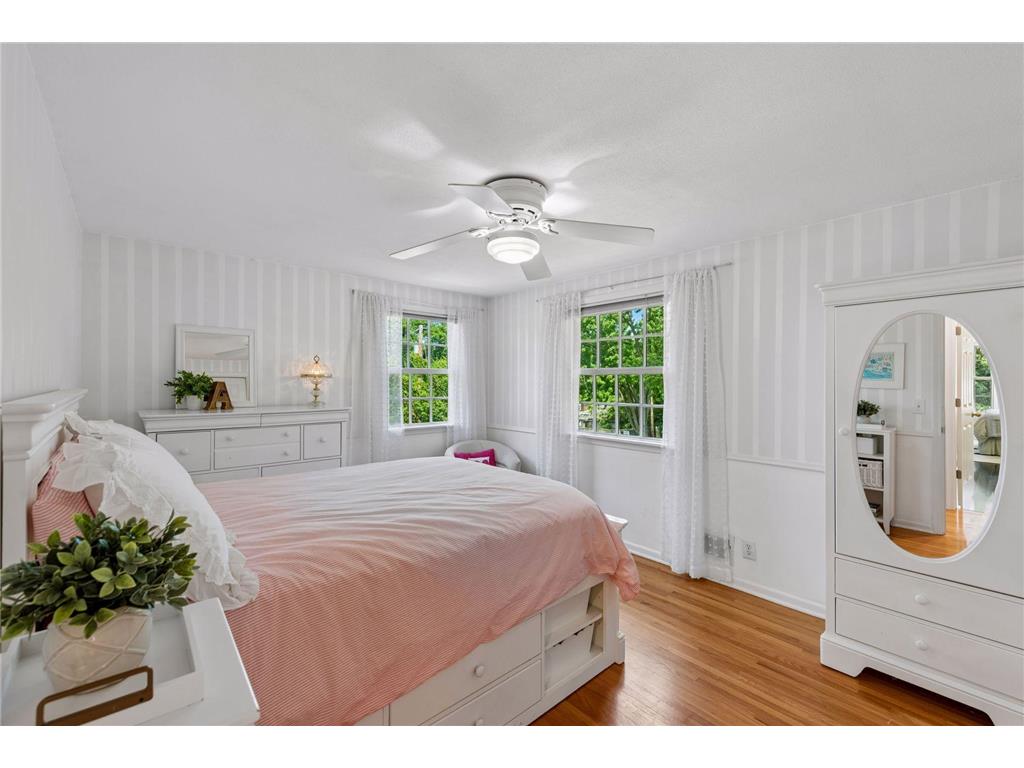 5016 Oxford Avenue Edina MN 55436 7097608 image29