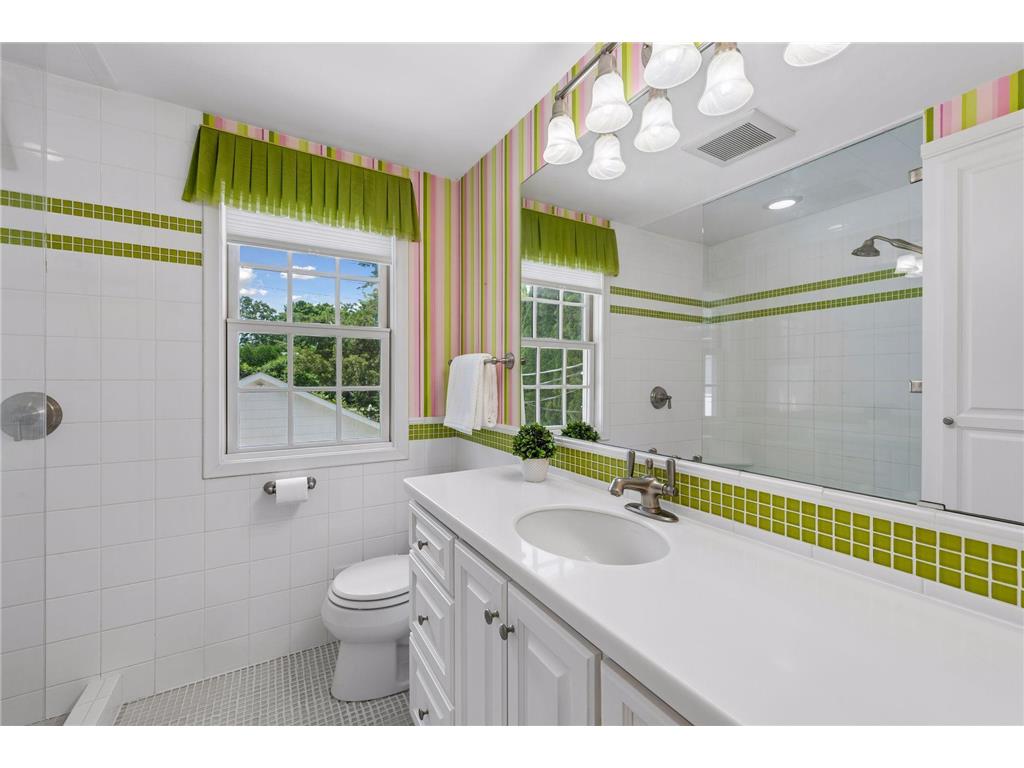 5016 Oxford Avenue Edina MN 55436 7097608 image33