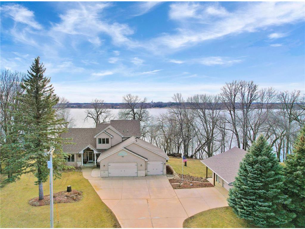 5017 Imhoff Avenue SW, Howard Lake, MN, 55349 MLS 6496370 Edina Realty