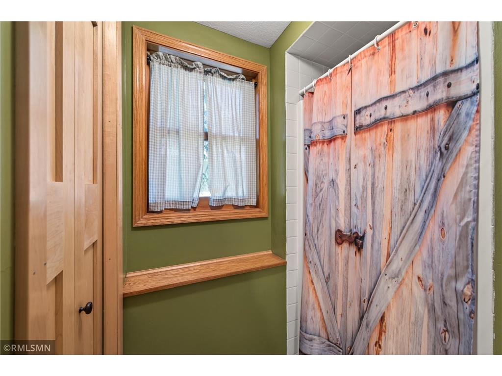 5018 Lemire Lane White Bear Lake MN 55110 7069160 image39
