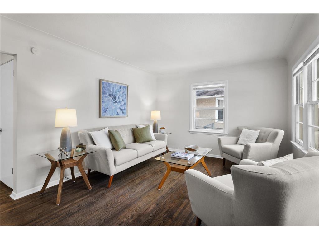 5018 Russell Avenue N Minneapolis MN 55430 7002989 image1