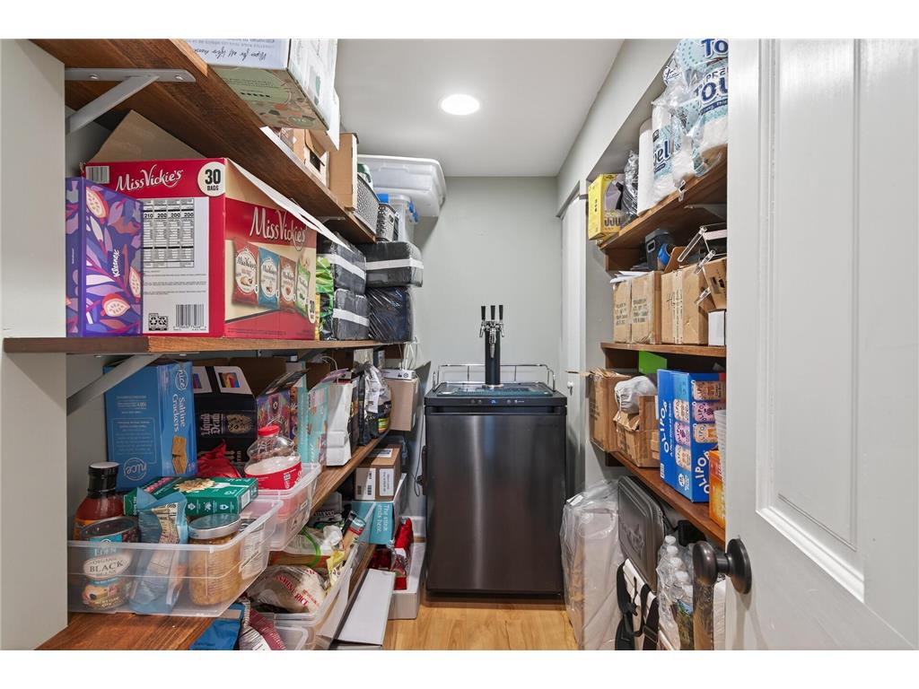 5019 Garfield Avenue Minneapolis MN 55419 6785919 image40