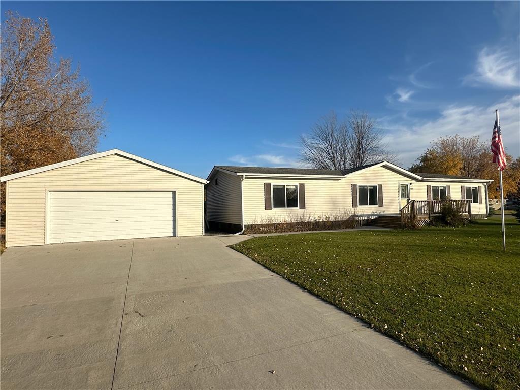 502 10th Avenue NE Roseau MN 56751 6623276 image1